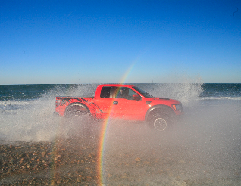 Illustration for article titled Hooning The Ford Raptor